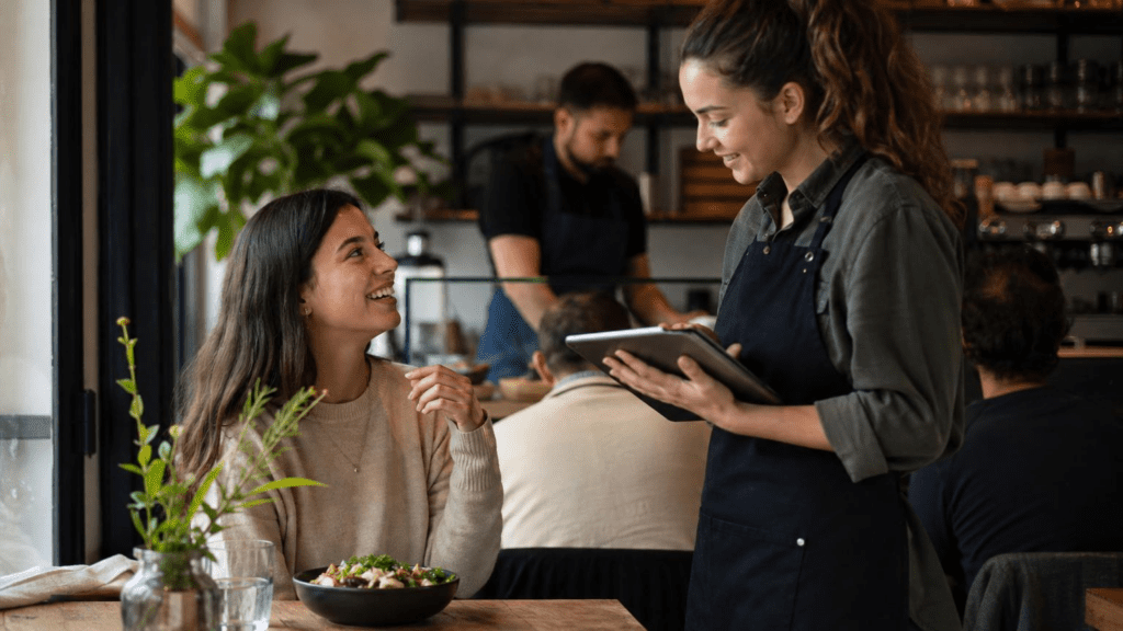 CRM para restaurantes: cómo fidelizar clientes y aumentar ventas con datos 13 image
